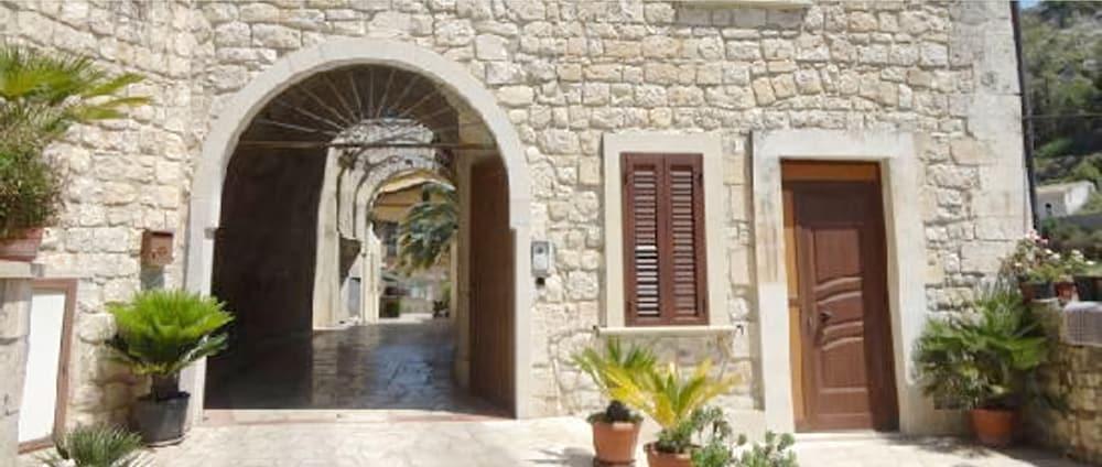 Pineta Monserrato Modica Exteriér fotografie